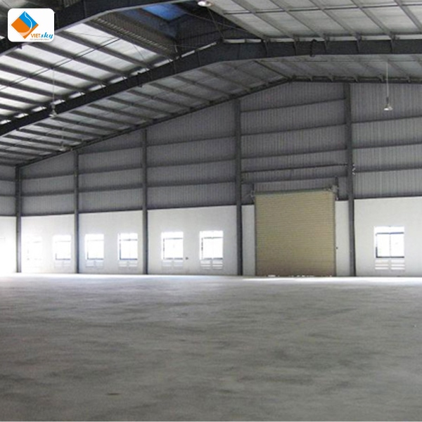 Vì sao thi công cách nhiệt chống nóng cho nhà xưởng là lựa chọn tối ưu?
